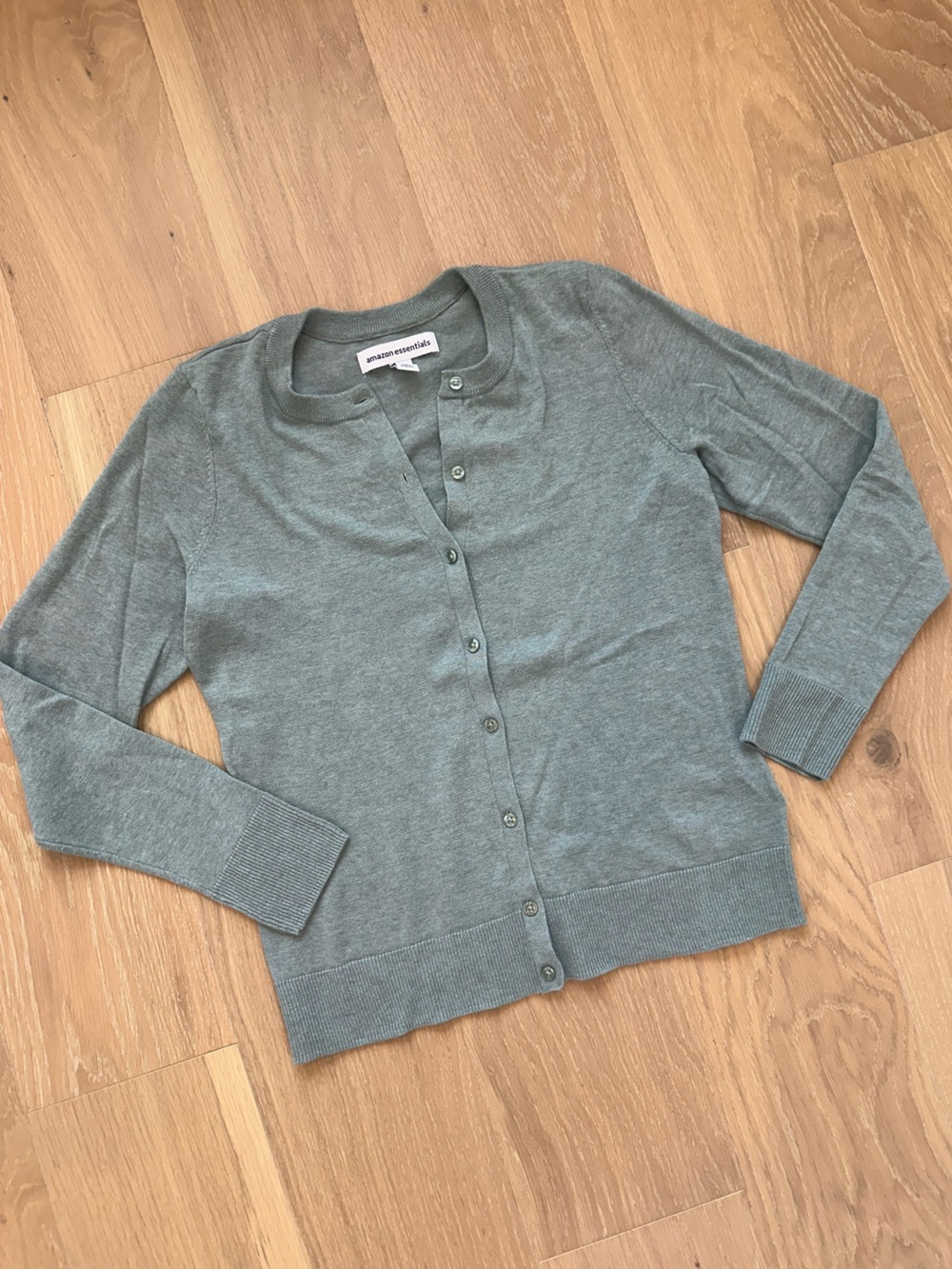 Women’s Button Front Cotton Modal Crew Neck Sweater Sage Green Cardigan Medium